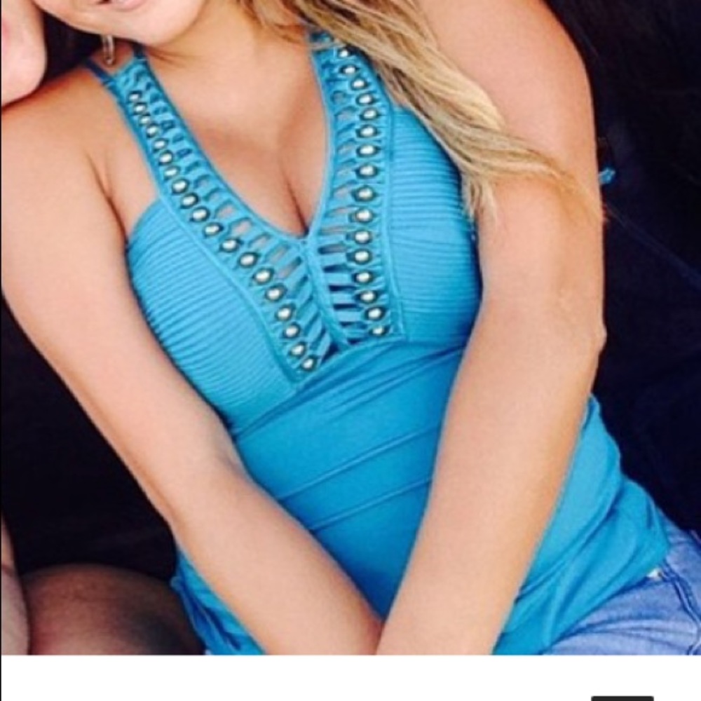 Marciano turquoise top w beads